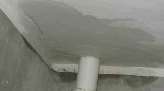 墻面滲水有什么辦法修復？屋頂防水施工的時候這些要留意
