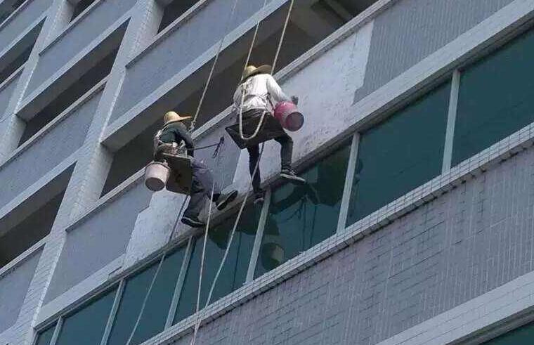 外墻防水刻不容緩，具體施工補漏方案如下