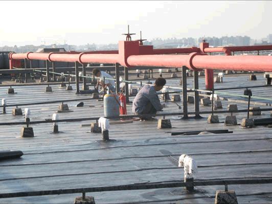 漏水危及建筑安全，防水不可小覷，重要的事情說三遍